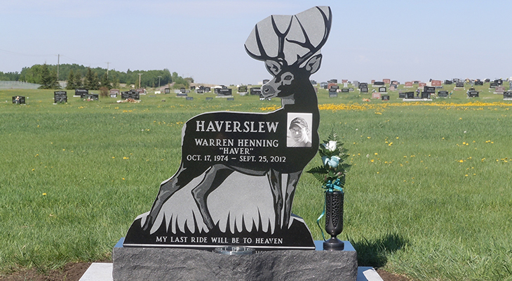 Planning A Custom Granite Headstone For A Veteran
