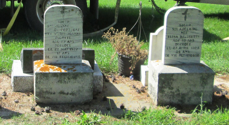 Common Signs a Monument Needs Restoration — and When to Call Us